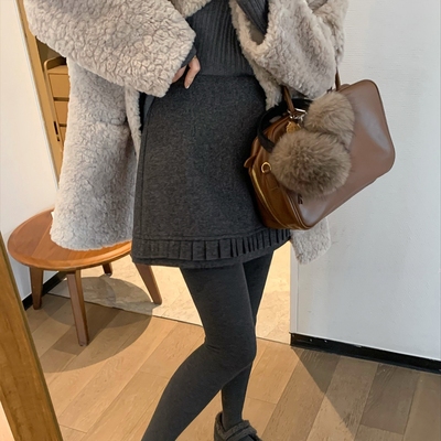 灰色毛呢超好看冬装半身裙女大码胖mm2025冬季新款设计感A字短裙