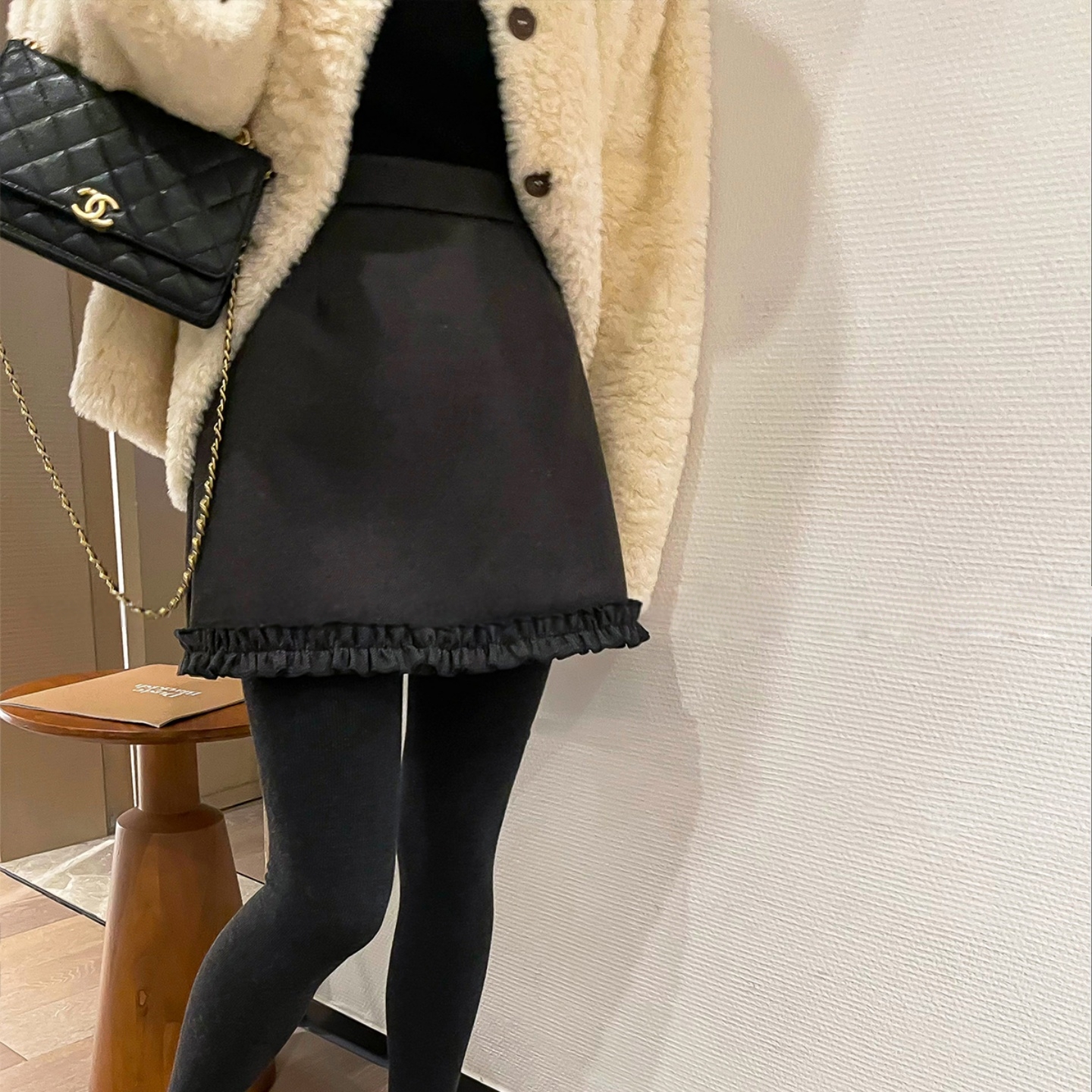 大码胖mm秋季黑色木耳边毛呢半身裙女高腰显瘦A字短裙百搭包臀裙