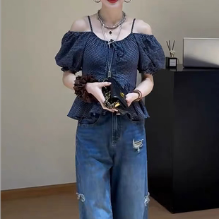 大码纯欲辣妹露肩格子短袖衬衫女夏季胖mm掐腰遮肉显瘦别致小上衣