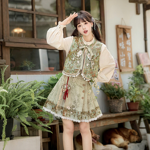 半身裙女装春秋日常套装国风汉元素马甲小个子减龄学生新中式短裙