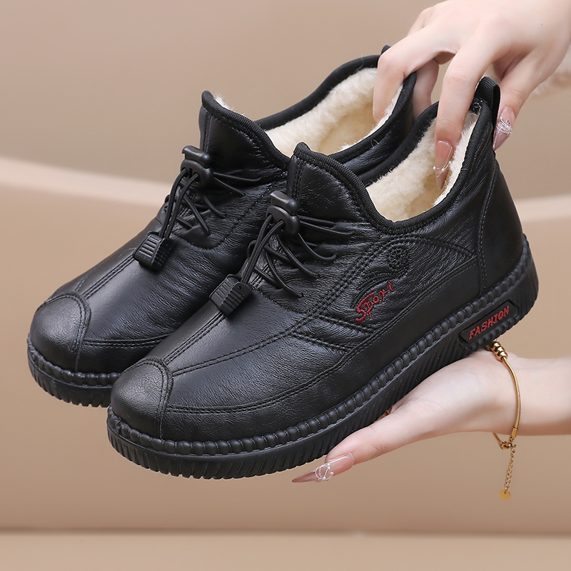 冬季新款女棉鞋加绒加厚靴子中老年皮面防水雪地靴妈妈鞋保暖棉鞋