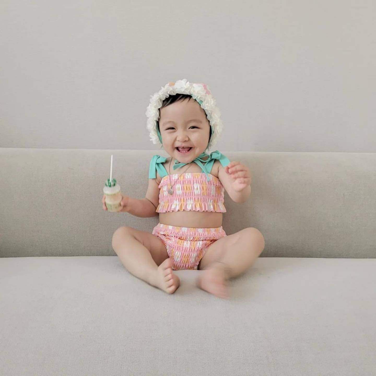 ins婴儿衣服女宝宝夏装连体包屁泳衣超萌洋气比基尼分体套装网红