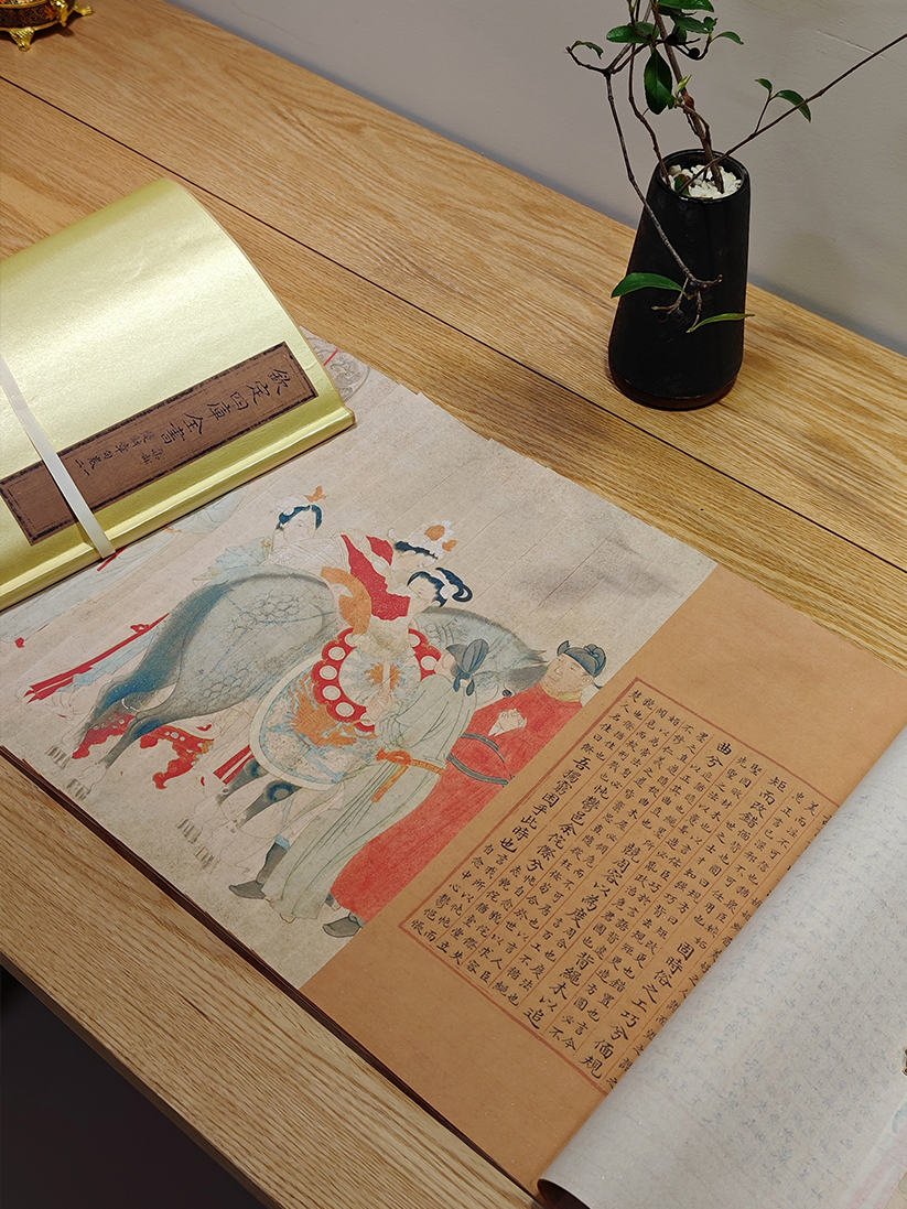 走进国学四库全书古籍碎片龙鳞装国潮文创岁末礼物伴手礼展览陈列