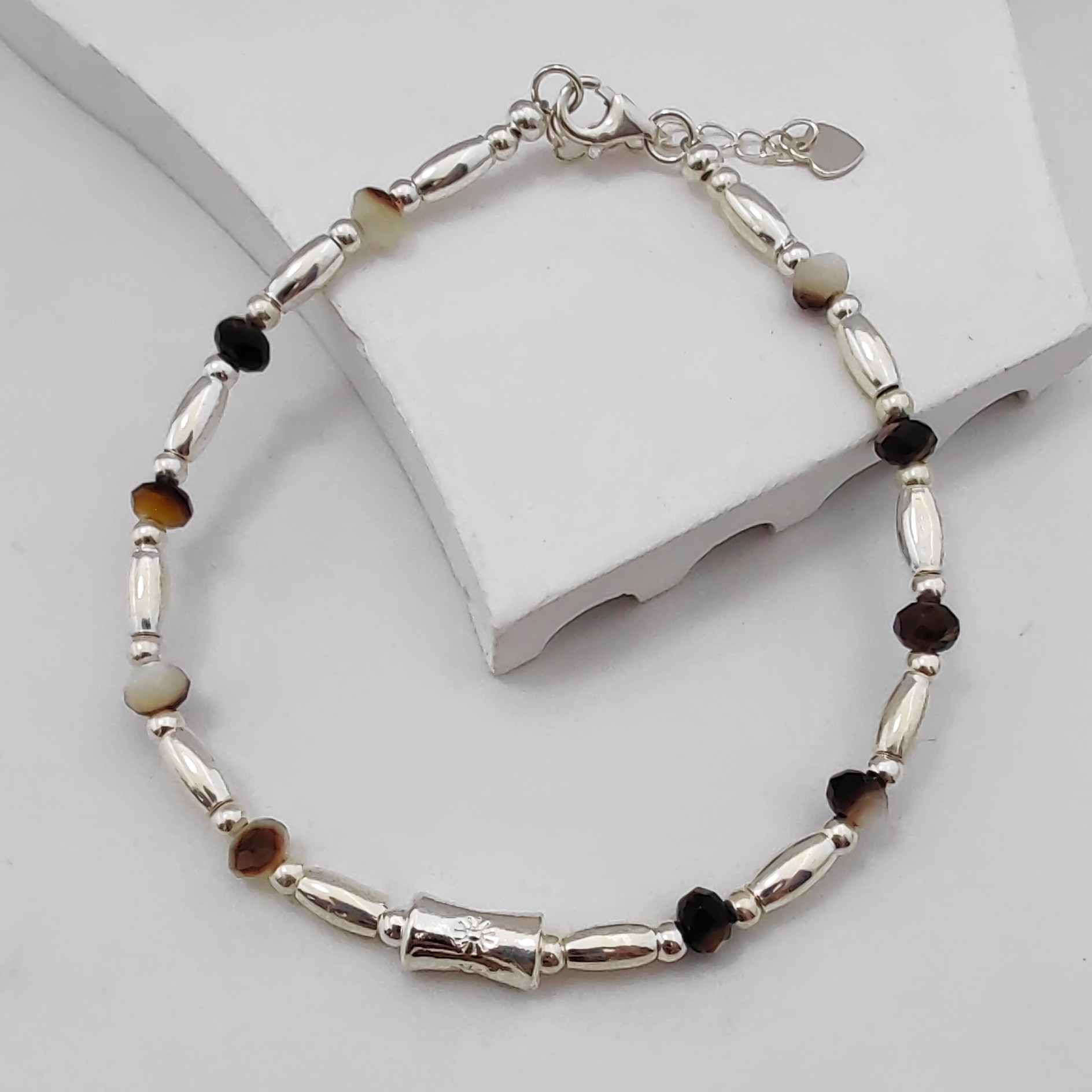 S925纯银韩版海水白贝母黑玛瑙串珠手链简约复古时尚手串女手饰品