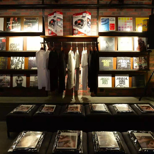 唱片店独立音乐空间livehouse展示装修高档潮牌简约装修店铺设计
