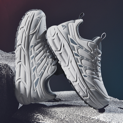 曼巴布朗2025新款透气减震跑鞋