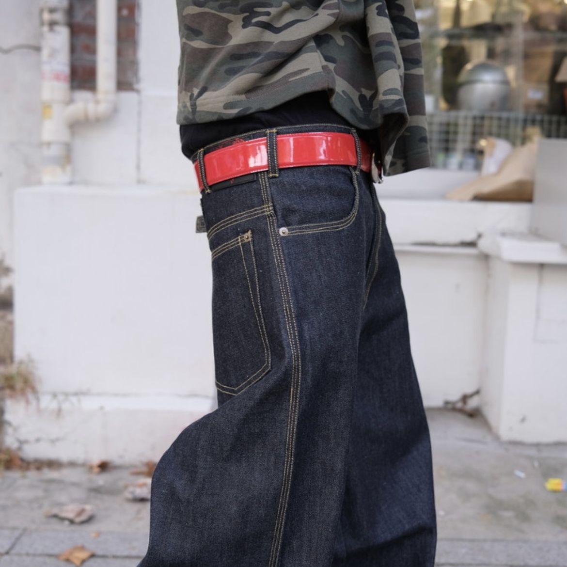 emostanceclub 25FW LEATHER PATCH FLARED JEANS