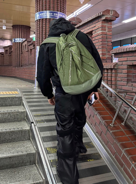 Far archive 23AW 尼龙双拉链结构运动休闲旅游双肩背包vibe