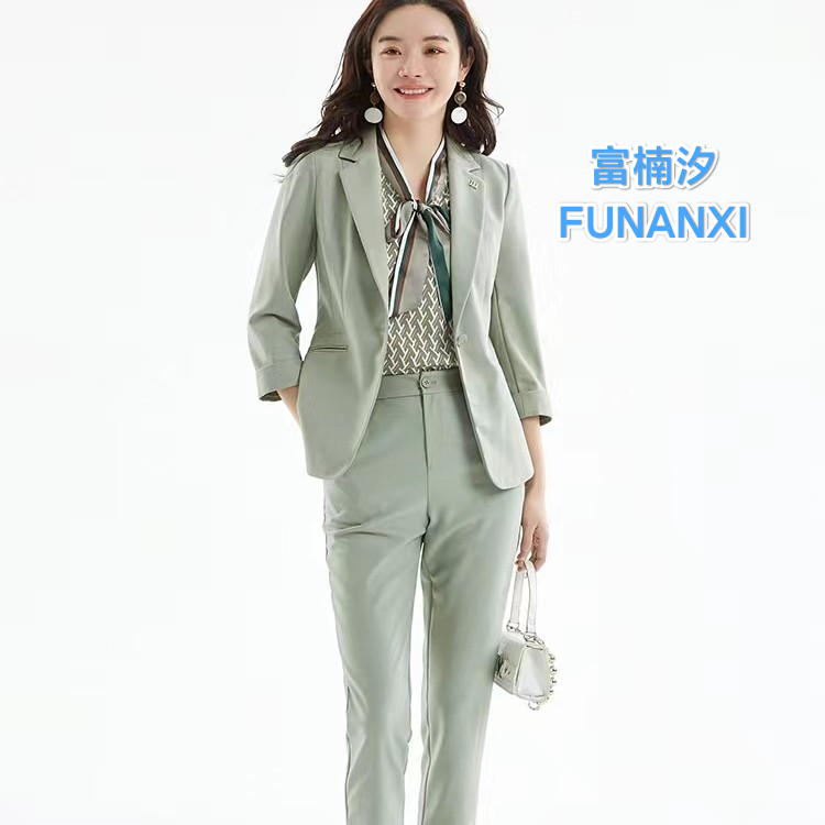 韩版修身女士春季女装时尚休闲西服三件套装女士夏秋款