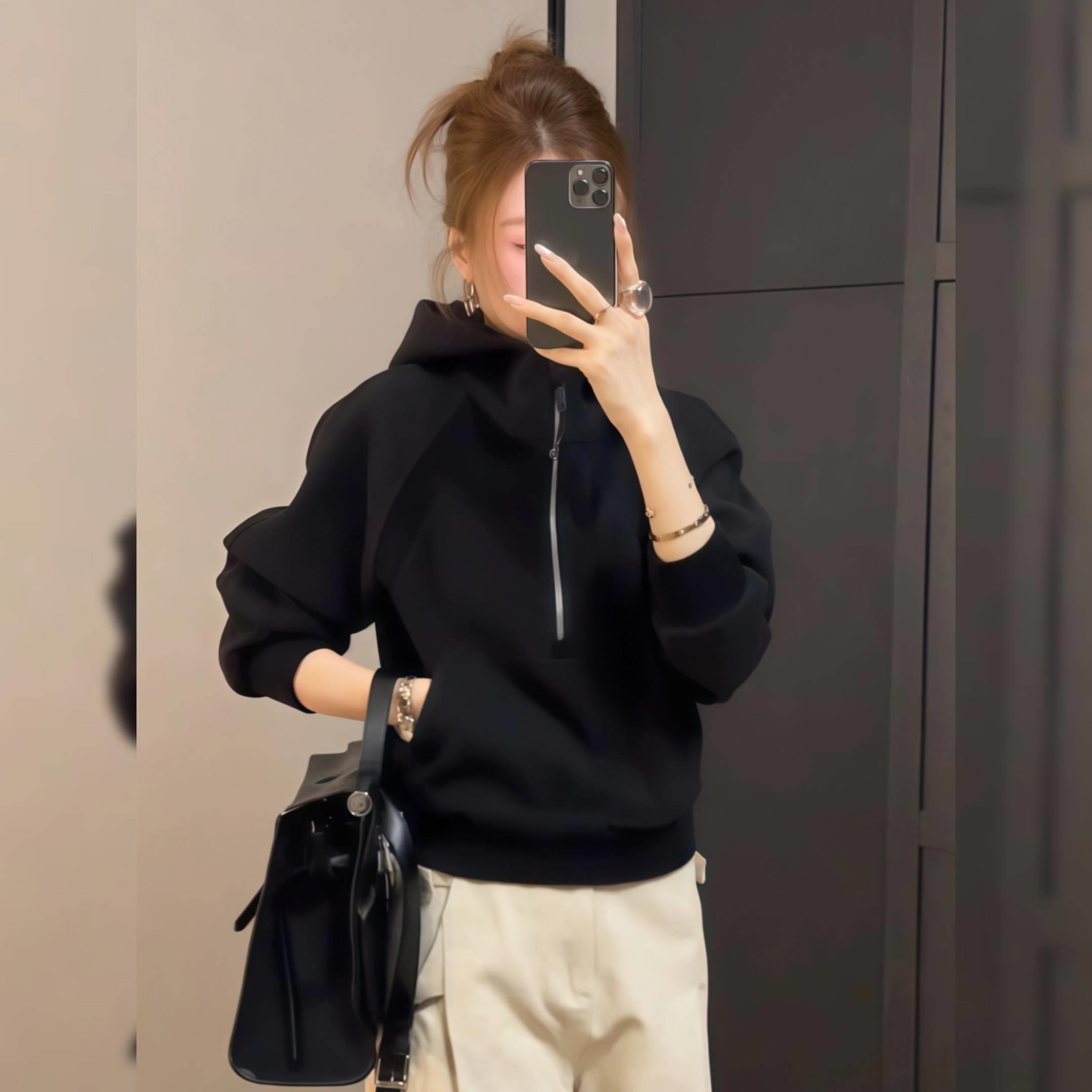 黑色连帽卫衣女款秋冬2025新款爆款时尚洋气加绒加厚短款女士上衣