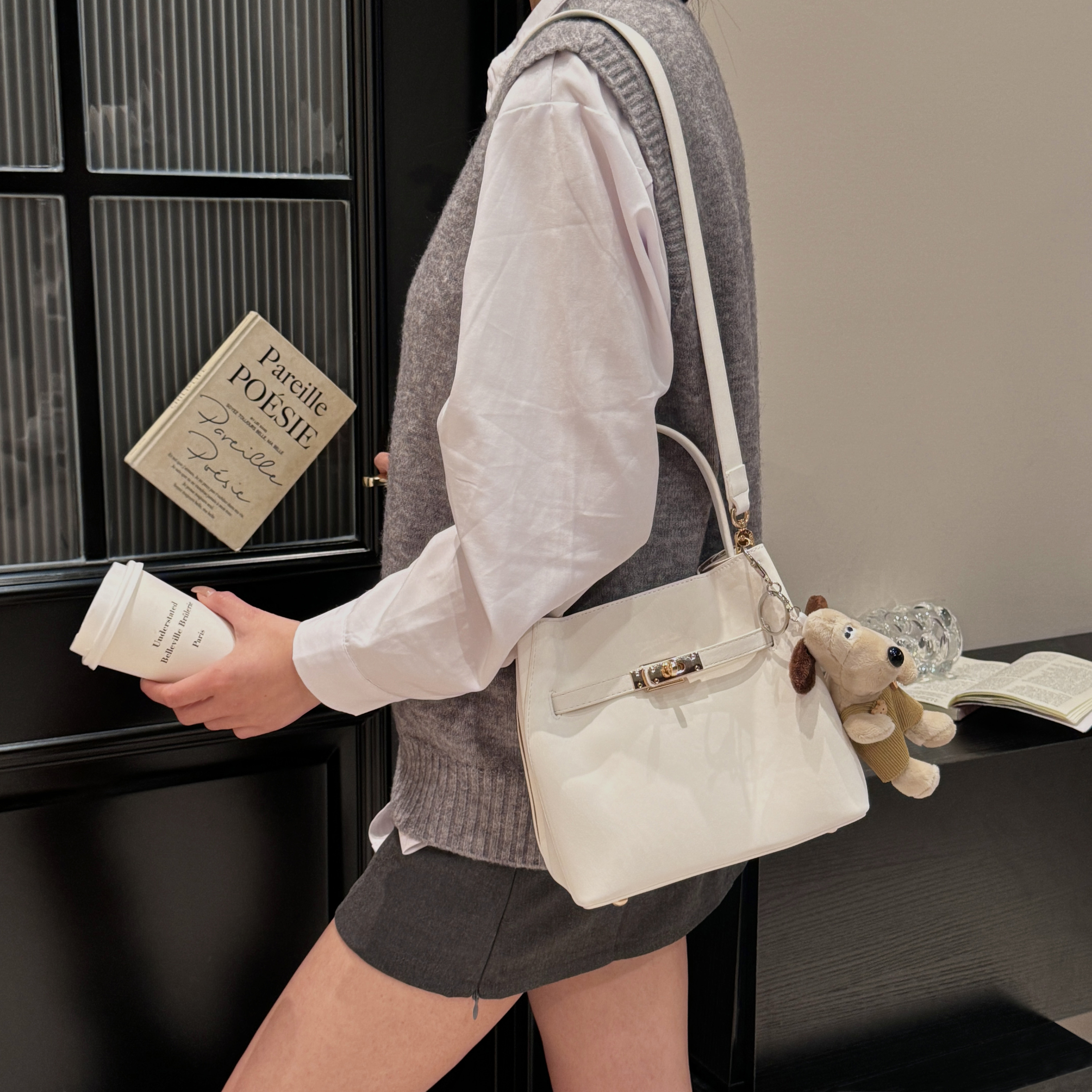 艾米兔女包2026新款简约百搭轻便休闲时尚质感纯色手提包单肩包,箱包皮具/热销女包/男包,通用款女包,淘宝优惠券,粉丝福利购,淘宝优惠卷