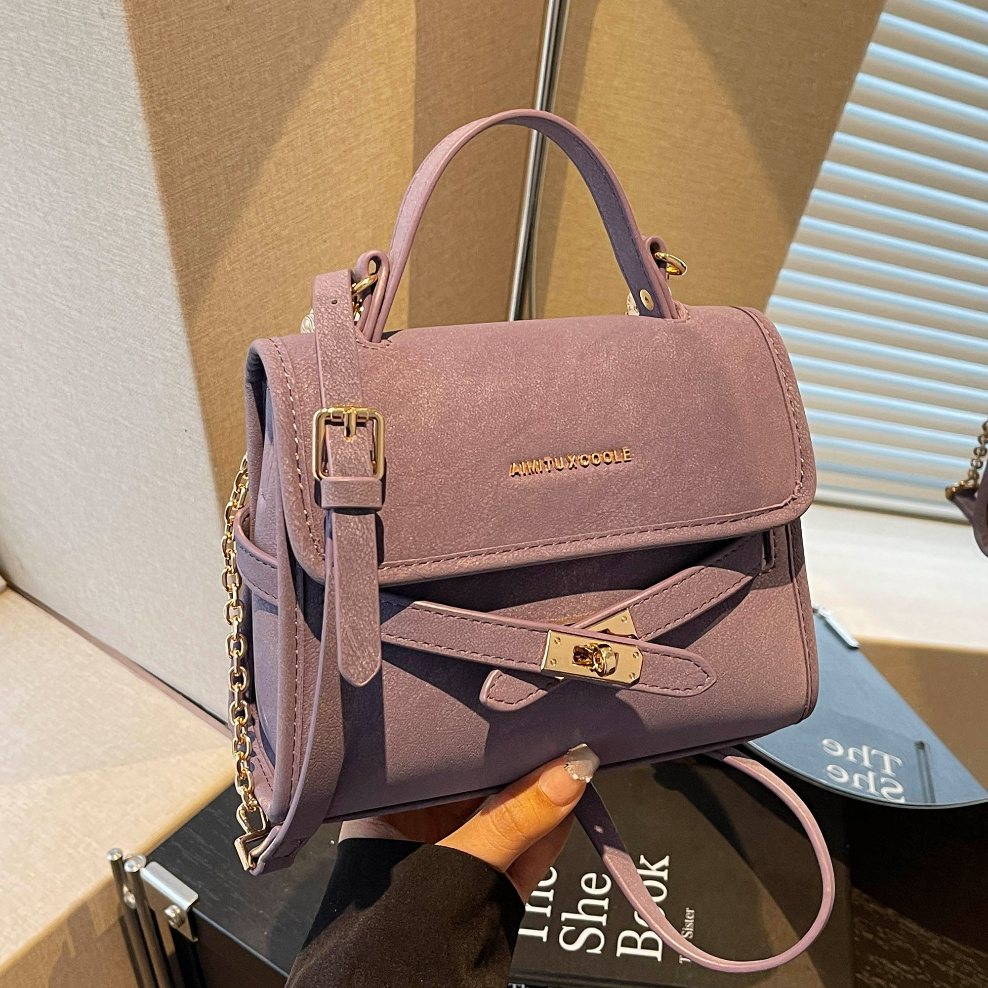 艾米兔女包2026新款日常休闲时尚洋气手提包百搭潮流单肩斜挎包