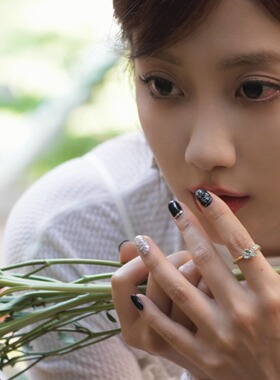 李艺彤同款勿忘草戒指