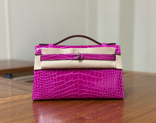 天方夜谭紫凯莉一代22进口美洲鳄亮面纯手工蜡线手拿包晚宴包包邮