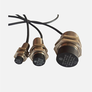 扶手带传感器测速开关梯级缺失光电感应器电梯配件XS230BLNAL2C