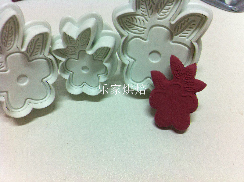 翻糖蛋糕工具 花型3pcs翻糖花模压模切模 印花模 塑料饼干模