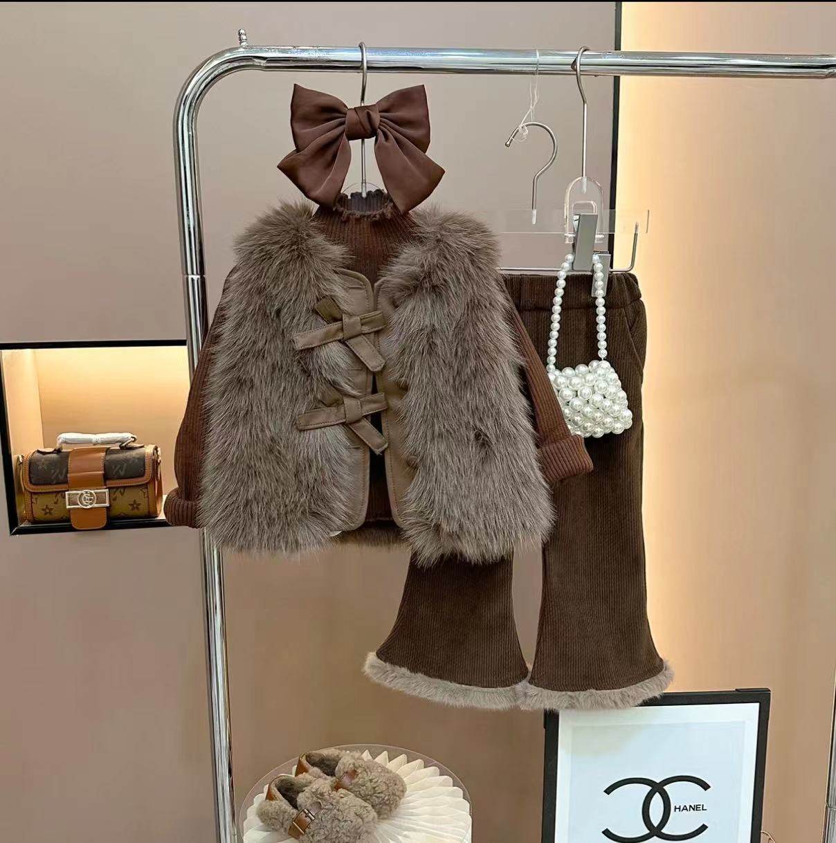 儿童秋冬外套女宝宝仿皮草马甲高级洋气外穿毛毛马甲三件套新款,童装/婴儿装/亲子装,皮草/仿皮草,淘宝优惠券,粉丝福利购,淘宝优惠卷