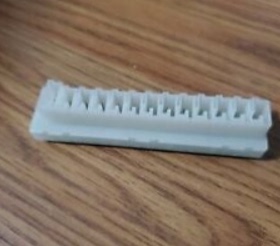 适用奔驰C180E300能量分配A220 CLS350CLA250能量接线盒 保险丝盒