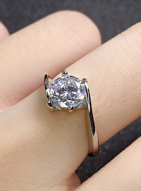 韩版时尚仿莫桑石求婚订婚甜美钻戒指少女学生经典几何形镀金戒指