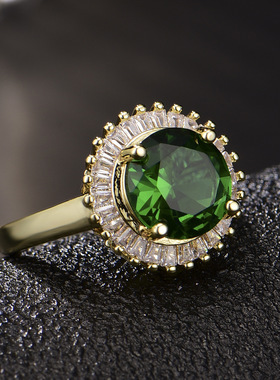 欧美高端珠宝女士气质正圆形仿真祖母绿碧玺镶硞石镀黄金色戒指