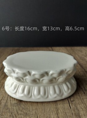 象牙白色，佛像加高底座