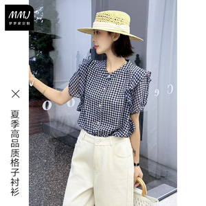 夏季新款减龄休闲圆领格纹短袖衬衫女设计感气质时尚显瘦洋气小衫