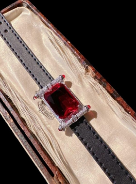 旖旎比克红宝石手镯 古董感 镀18K金 贵妇马天尼红锆石戒指 组合