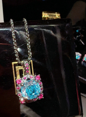 珠宝 霓虹蓝玫瑰切宝石吊坠项链 高级感 钢琴黑胭脂粉耳环套装