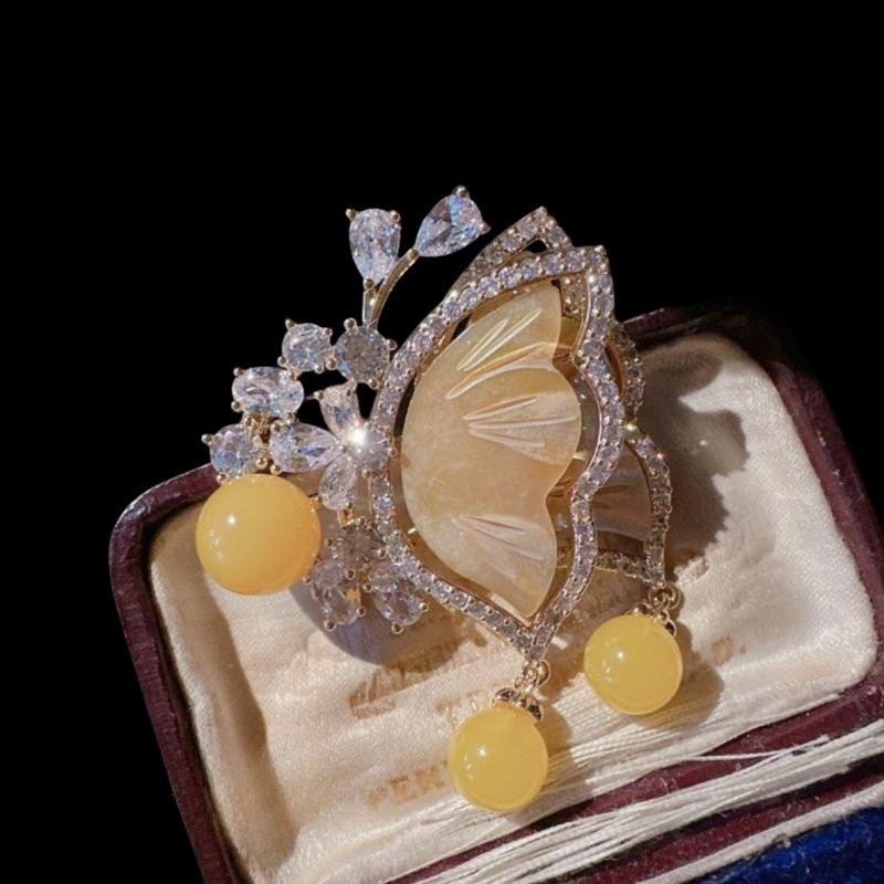 金丝雀碧玺蝴蝶贝母宝石胸针富丽堂皇镀18K进彩虹蝴蝶锆石胸针