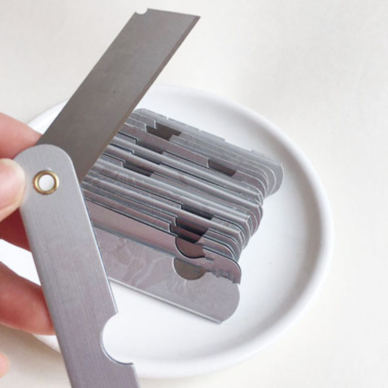 老式随身锋利迷你折叠便携裁纸刀