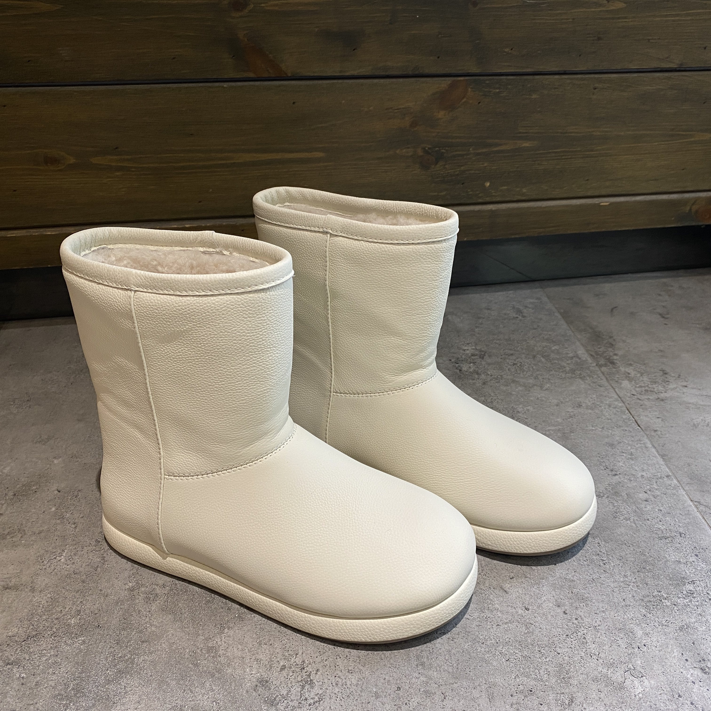 米白色雪地靴女款冬季2025新款真皮加绒加厚防滑保暖棉鞋短靴棉靴,女鞋,时尚雪地靴,淘宝优惠券,粉丝福利购,淘宝优惠卷