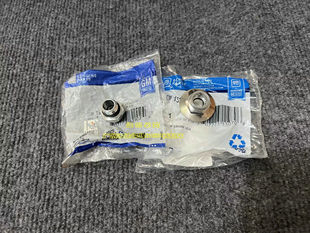 悍马H2 03-09款 水箱接头 水箱螺丝 波箱油管螺丝 变速箱油管接头