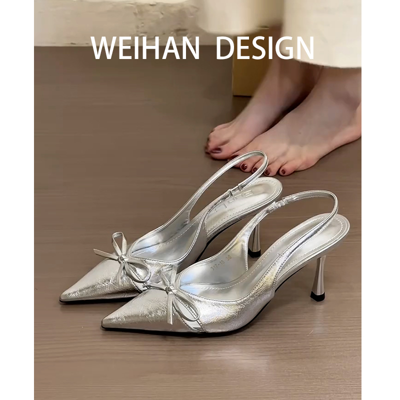 银色细跟包头凉鞋女款展