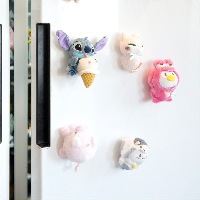 CARTOON CUTE PLUSH FRIDGE MAGNET THREE-DIMENSIONAL WINNIE THE POOH MAGNETIC STICKER CREATIVE CARTOON ANIME DOLL DECORATIVE MAGNET STICKER
