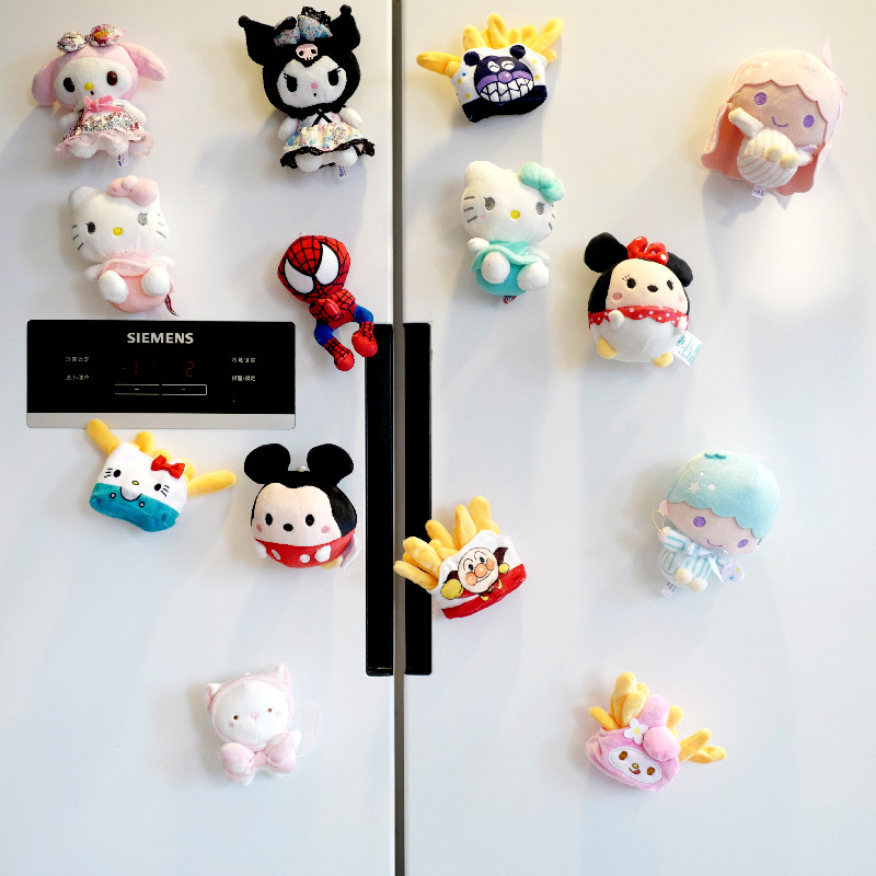 CUTE PLUSH FRIDGE MAGNETS PERSONALIZED MAGNETIC STICKERS CREATIVE CARTOONS ANIME DOLLS THREE-DIMENSIONAL DECORATIONS CHALKBOARD STICKERS MAGNETS