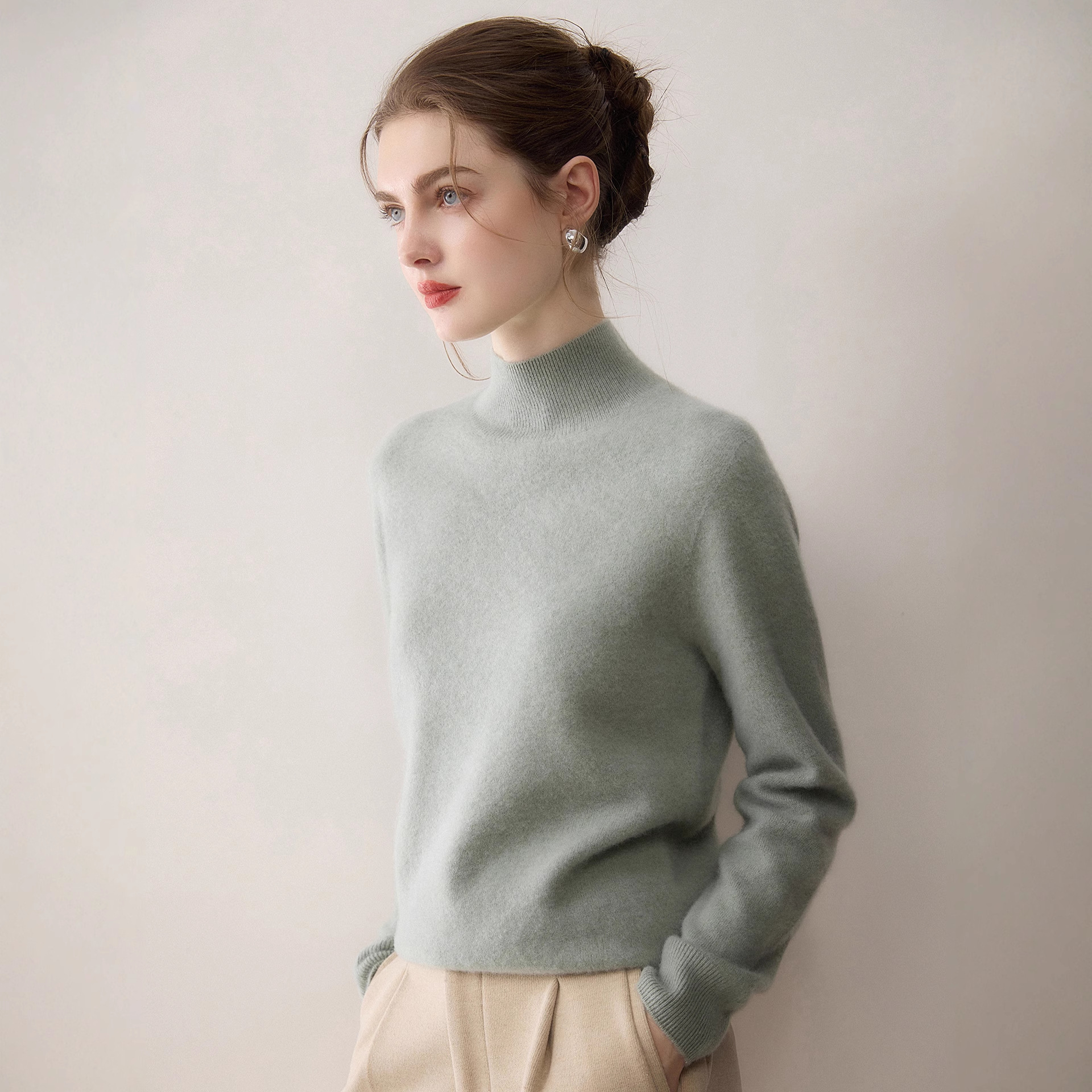 清河县日高羊绒制品有限公司一线成型半高领100%纯山羊绒衫女纯色