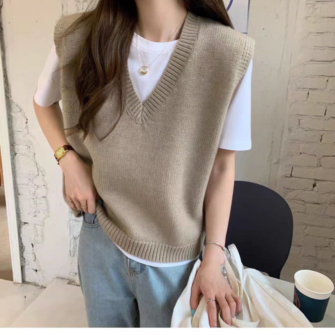 清河县众赢羊绒制品有限公司2025秋冬新款100%纯羊毛马甲女V领