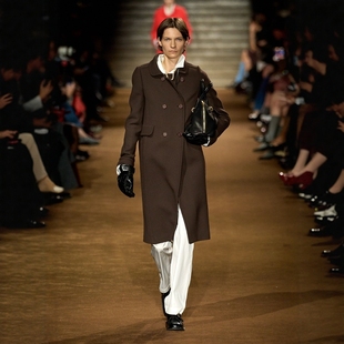 高级定制双排扣咖啡色100%小山羊绒大衣女中款修身正肩外套冬大牌