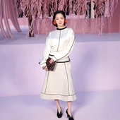 裙优雅通勤春夏新款 高级定制金高银同款 白色重磅真丝上衣半裙套装