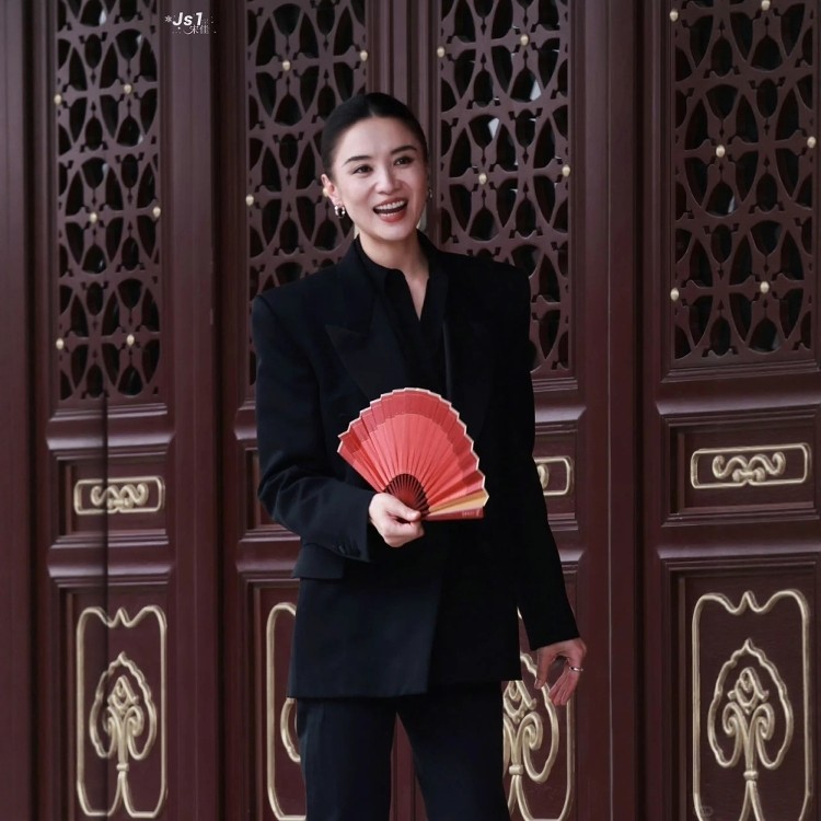 明星宋佳同款黑色廓形纯羊毛西装夹克外套小直筒裤子大牌西服套装