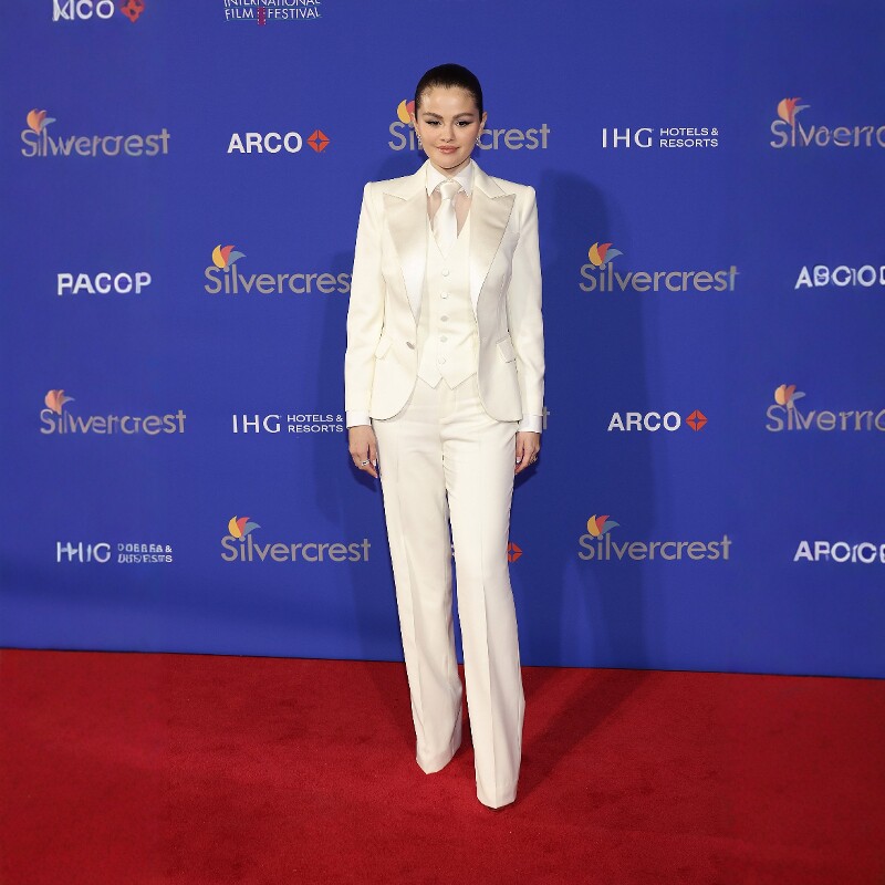 赛琳娜同款白色西装套装裤外套+裤子+马甲+衬衫领带四件套装修身