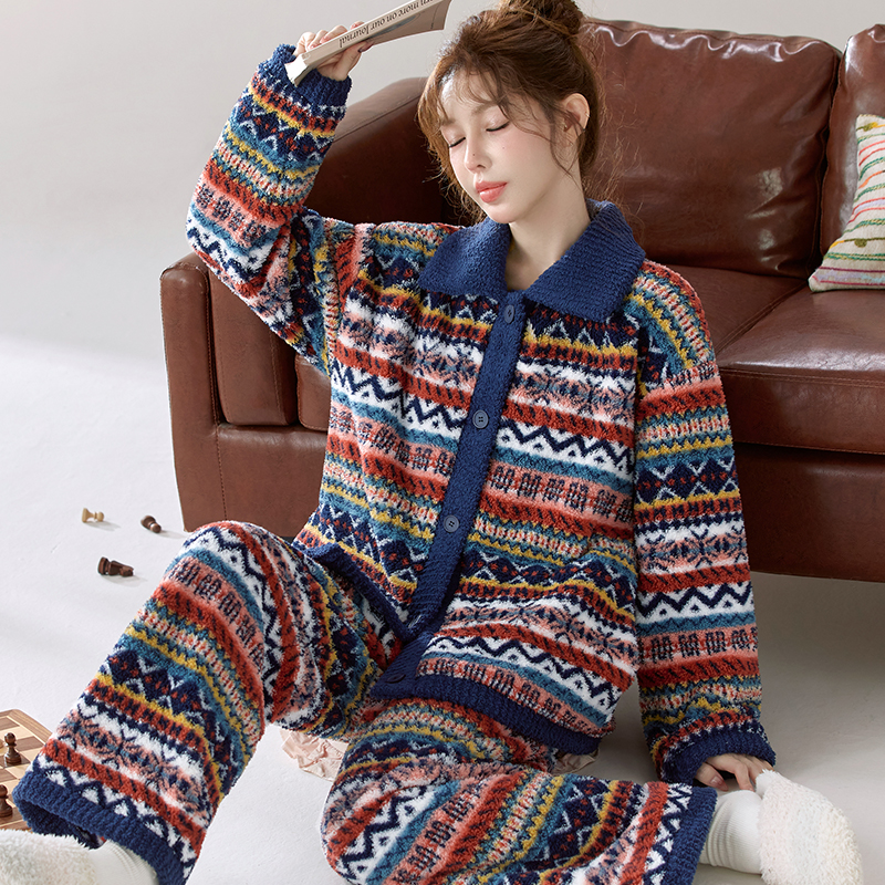 高密暖绒可外穿复古费尔岛系列家居服女秋冬法兰绒睡衣暖绒保暖