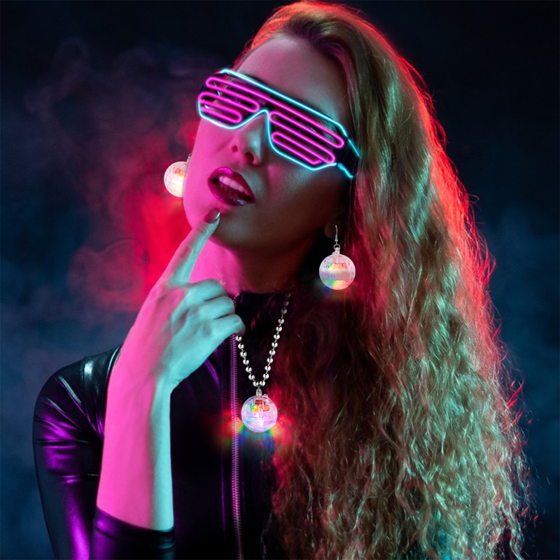 LED夜光项链disco球发光吊坠项链