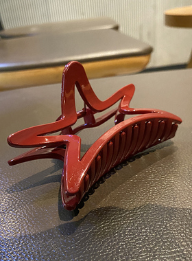 韩国星星质感红色大号抓夹子后脑勺鲨鱼盘发气质女小众不规则头饰