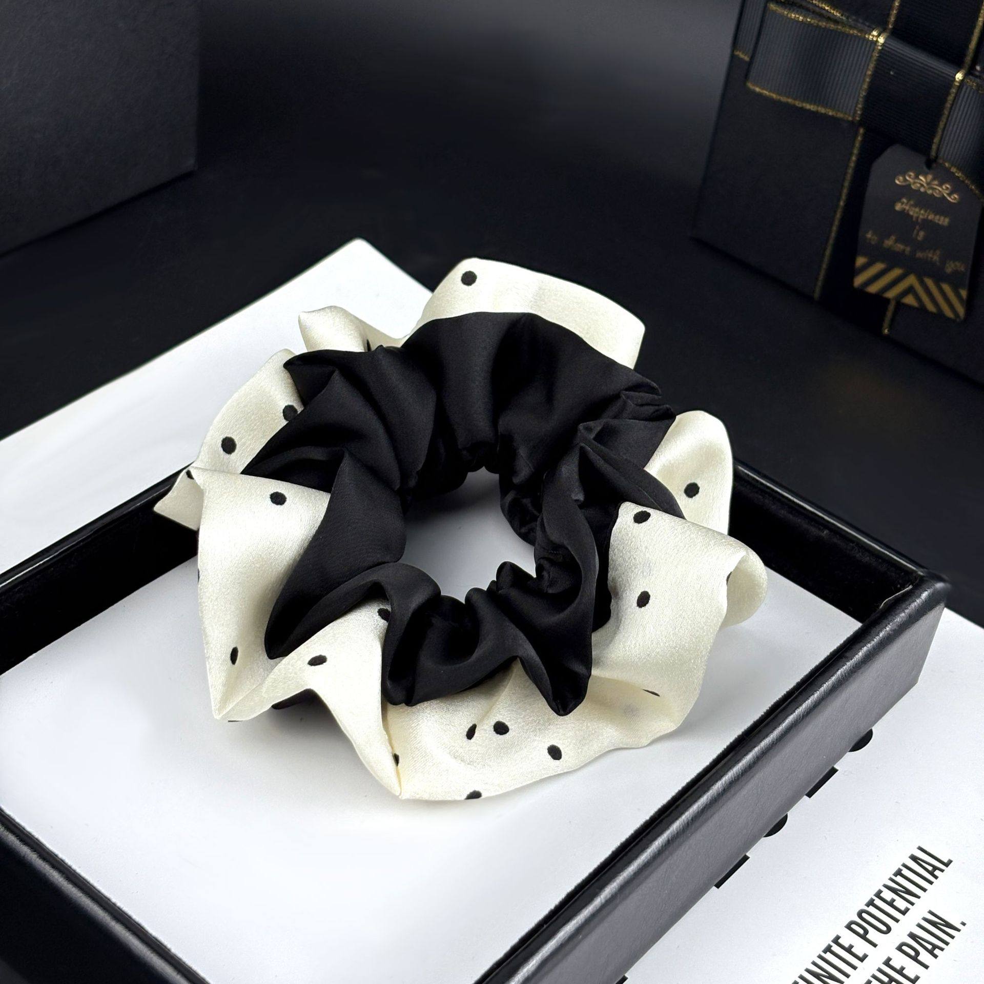 韩系波点大肠发圈女高级感超大扎头发丸子头发绳洋气时尚皮筋发饰,家庭/个人清洁工具,发圈/发网,淘宝优惠券,粉丝福利购,淘宝优惠卷