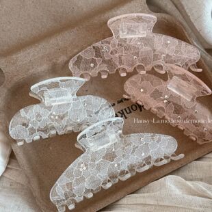 蕾丝水钻抓夹黑白高级感气质个性小众后脑勺盘发鲨鱼夹发饰新款