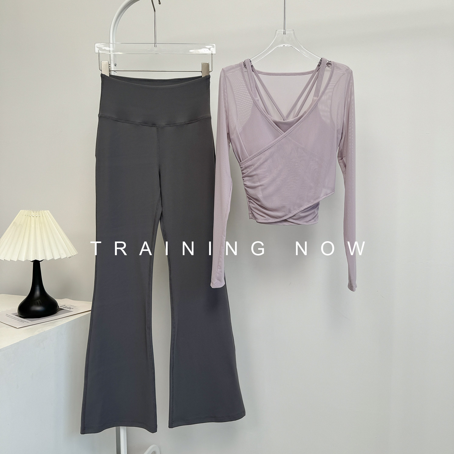 瑜伽服套装女秋高级感带胸垫显瘦跑步训练长袖专业运动健身速干服,运动服/休闲服装,运动套装,淘宝优惠券,粉丝福利购,淘宝优惠卷