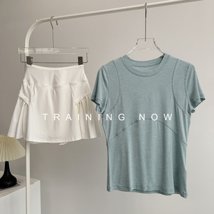 绝美羽毛球服套装女夏季宽松速干短袖健身服户外打球比赛训练裤裙