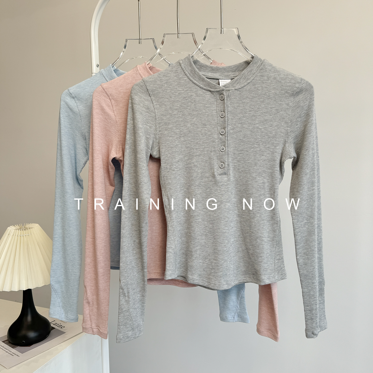 瑜伽上衣女秋季新款修身螺纹V领跑步运动T恤普拉提训练服健身长袖