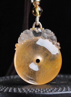 天然黄兔毛发平安扣双貔貅平安扣吊坠项链晶体通透明亮原创设计